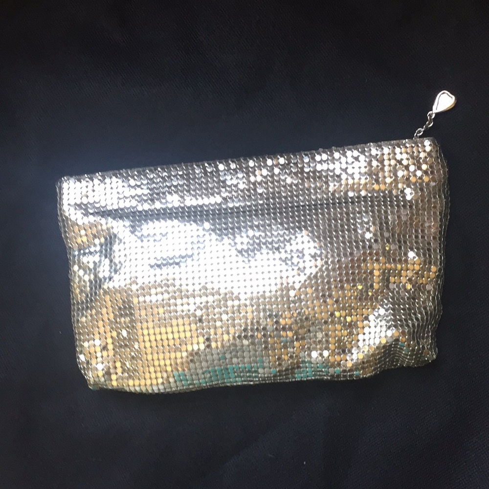 Vintage Whiting and Davis Silver Mesh clutch